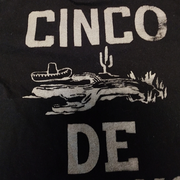 American Eagle CINCO DE DRINKO T shirt SIZE MEDIUM - Picture 2 of 2